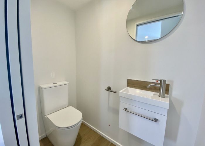  at 4/21 Buffon Street, Waltham, Christchurch