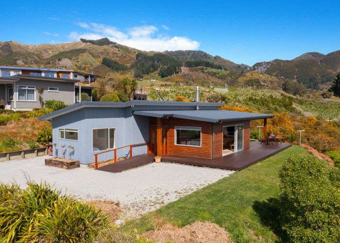  at 19 Sandridge Terrace, Pōhara, Tākaka