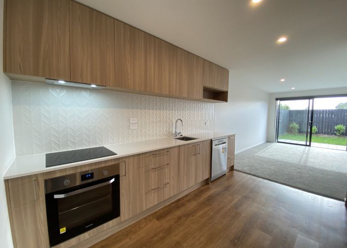  at 6/66 Metcalfe Road, Ranui, Waitakere City, Auckland