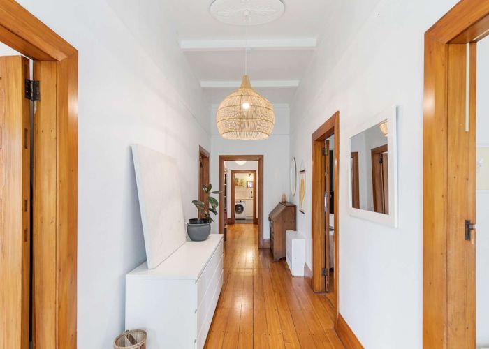  at 32 Worcester Street, West End, Palmerston North