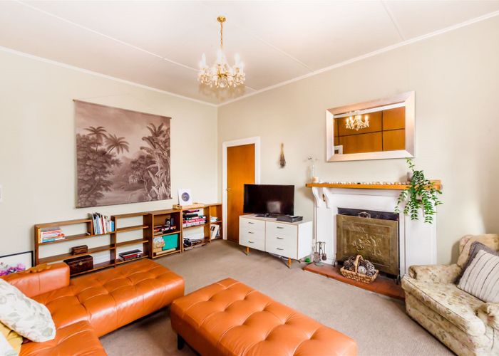  at 17 Beach Road, Paekakariki