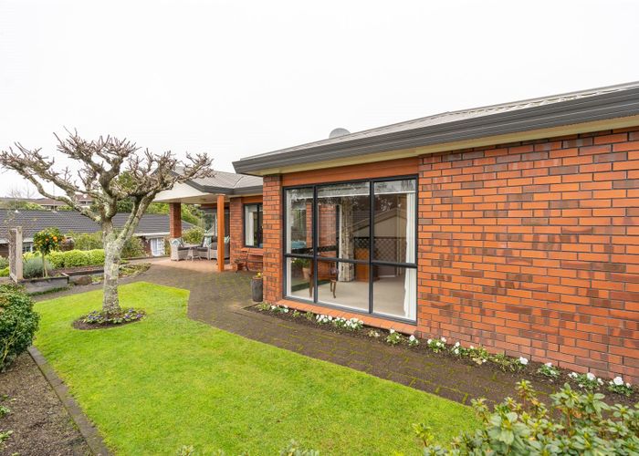  at 8A Perindale Drive, Chartwell, Hamilton