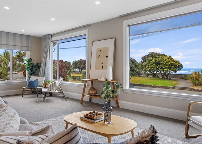  at 94 Esplanade, Sumner, Christchurch