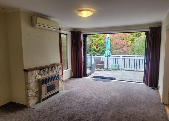  at 10 Camden Street, Vogeltown, New Plymouth