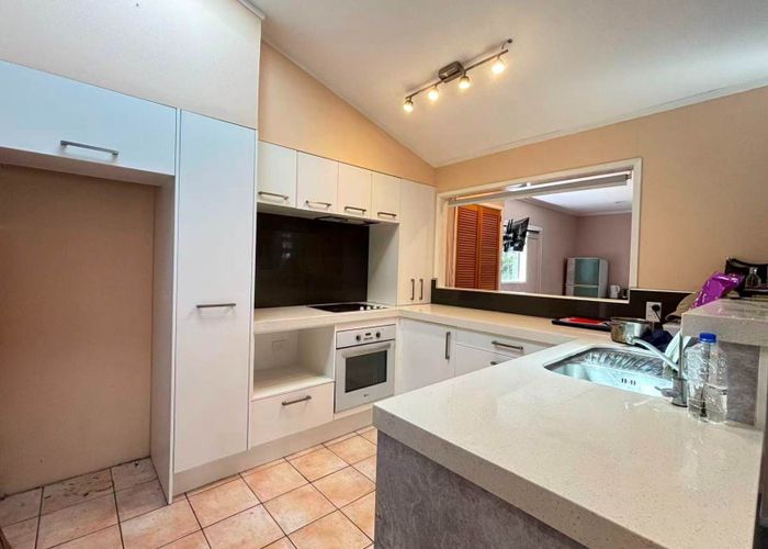  at 13 Sheralee Place, Bucklands Beach, Manukau City, Auckland