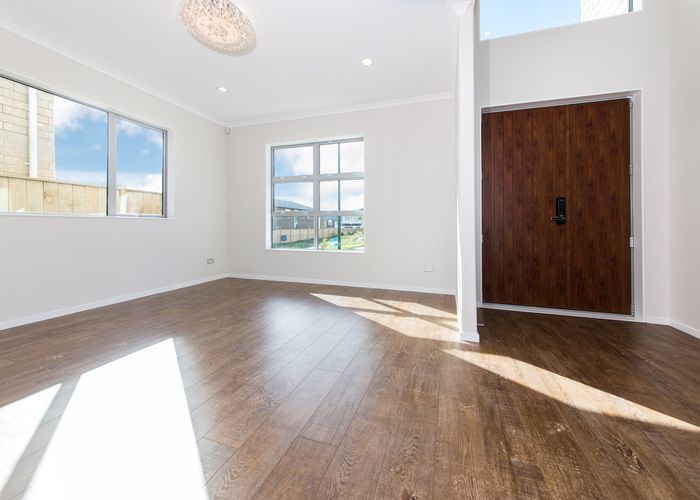  at 9 Tinaku Road, Flat Bush, Auckland