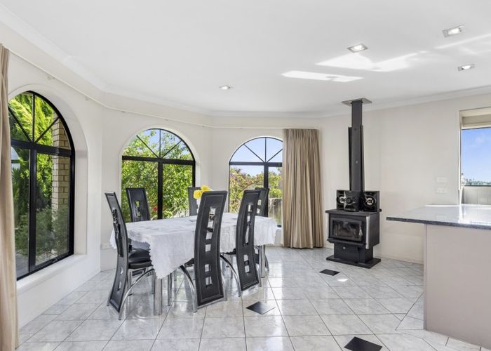  at 19 Formosa Place, Pyes Pa, Tauranga