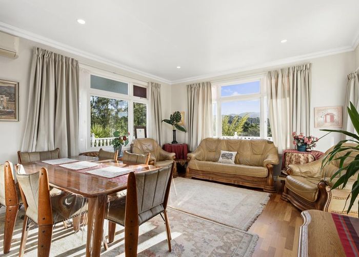  at 594 West Coast Road, Oratia, Auckland