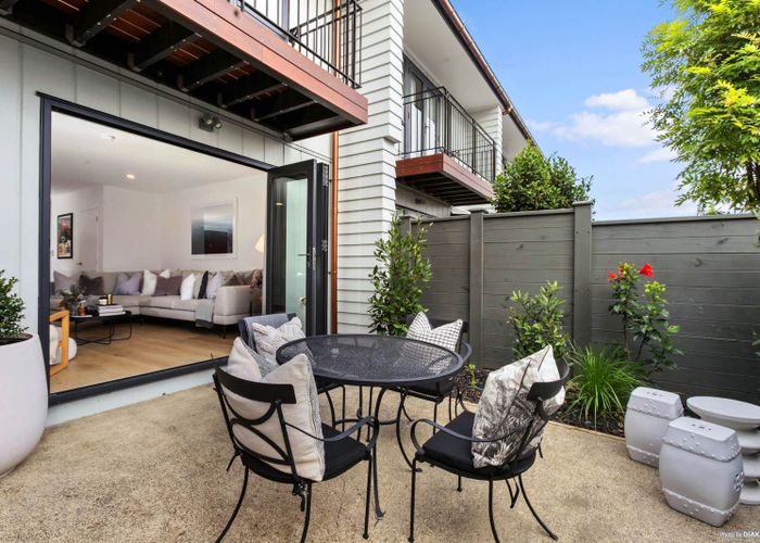  at 1/3 Burton Street, Grafton, Auckland