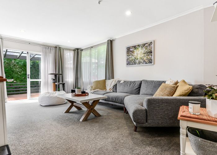  at 25 Joanna Place, Deanwell, Hamilton