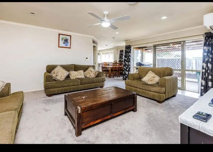  at 1/37 Station road, Takanini, Papakura, Auckland
