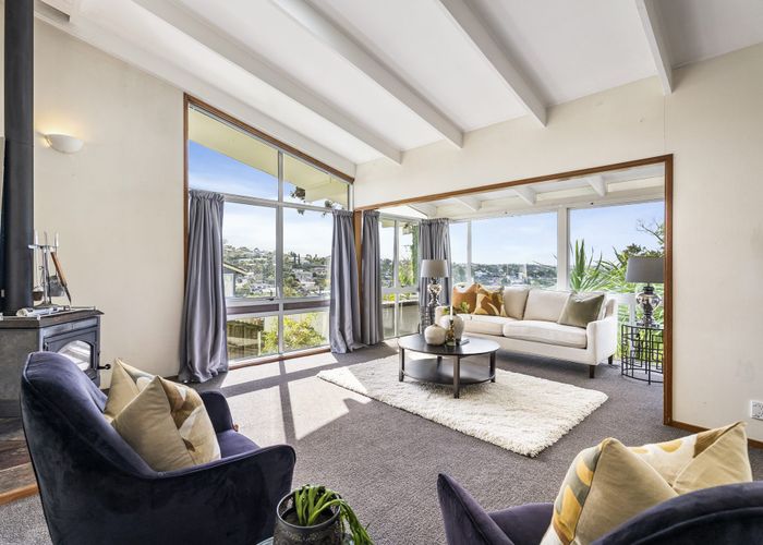  at 13 Archers Road, Hillcrest, Auckland