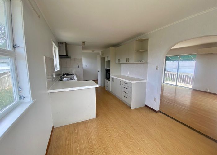  at 84 Salamanca Road, Sunnynook, Auckland