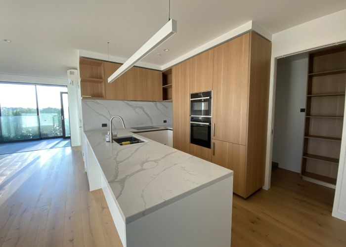  at 1.6/1 Purewa Rd, Meadowbank, Auckland City, Auckland