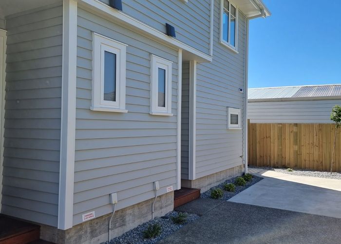  at 9 Matlock Street, Woolston, Christchurch