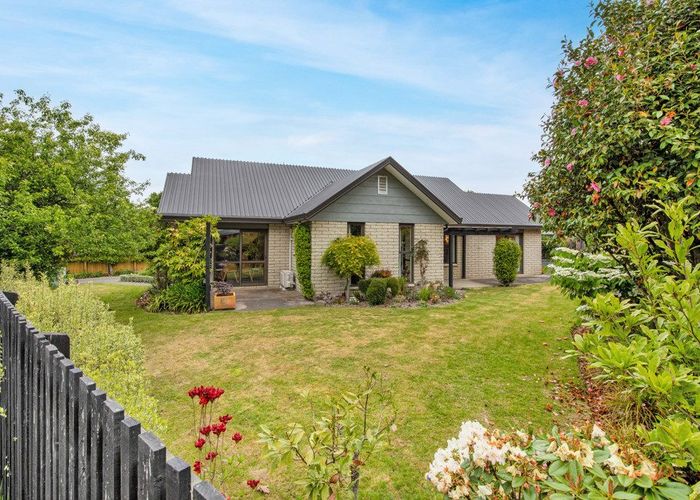  at 17 Karnak Crescent, Russley, Christchurch