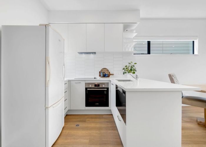  at 27/47A Huntington Drive, Huntington Park, Manukau City, Auckland