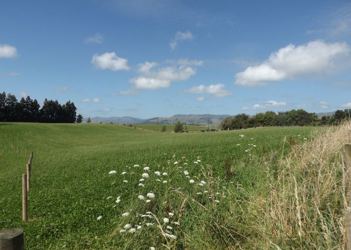  at 3 Kukutauaki Road, Koputaroa, Levin