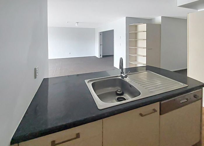  at 38/68 Mountain Road, Mount Wellington, Auckland City, Auckland