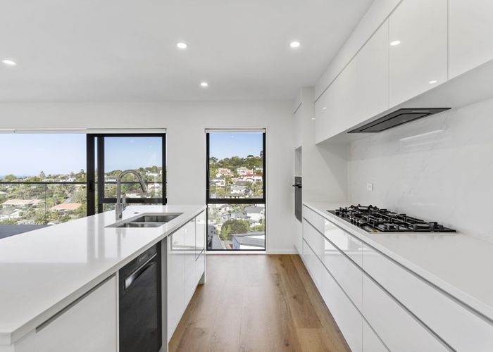  at 87A Bayside Drive, Browns Bay, North Shore City, Auckland