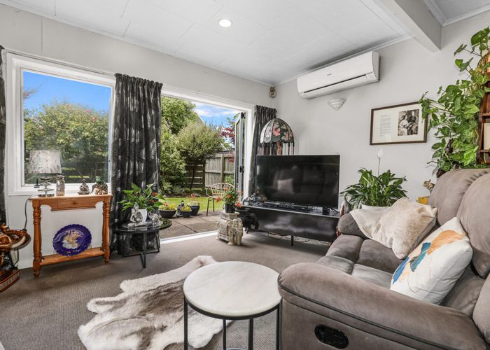  at 100 Lake Road, Koutu, Rotorua