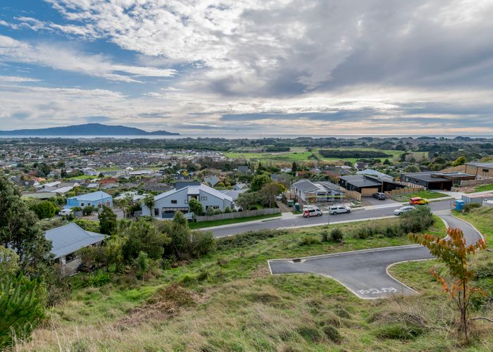  at 75 Kotare Street, Waikanae