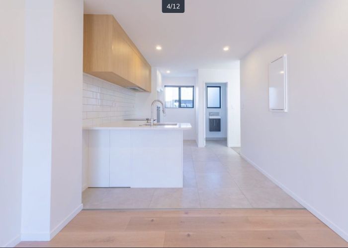  at 1/82 Rosewarne, Glendene, Waitakere City, Auckland