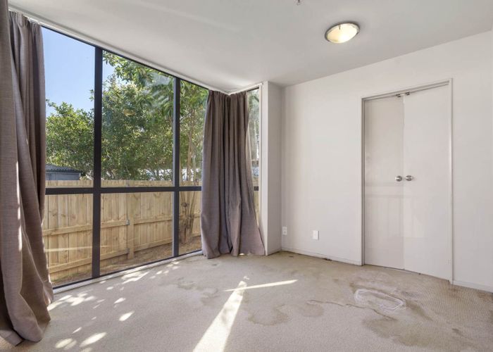  at GA/8 Crown Lynn Place, New Lynn, Waitakere City, Auckland