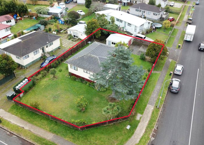  at 2 Foxlaw Street, Randwick Park, Auckland