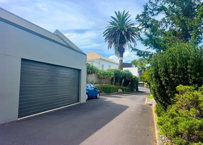  at 2/15 Sarawia Street, Newmarket, Auckland City, Auckland