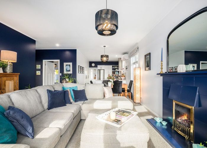  at 7 Marine Parade, Eastbourne, Lower Hutt, Wellington