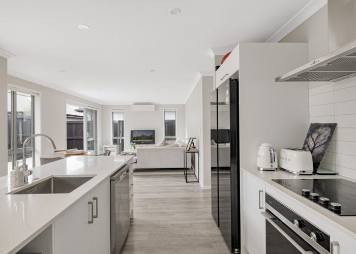  at 3 Tractor Way, Papamoa, Tauranga, Bay Of Plenty