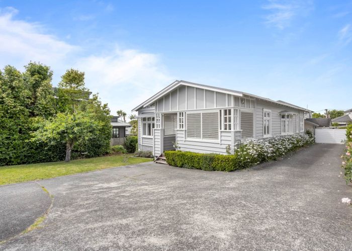  at 309 Lake Road, Hauraki, North Shore City, Auckland
