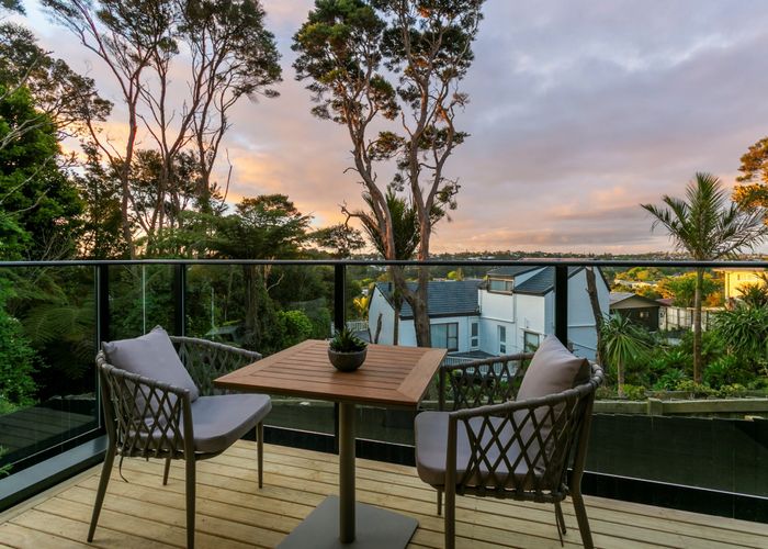  at 9&11 Seaview Road, Glenfield, North Shore City, Auckland