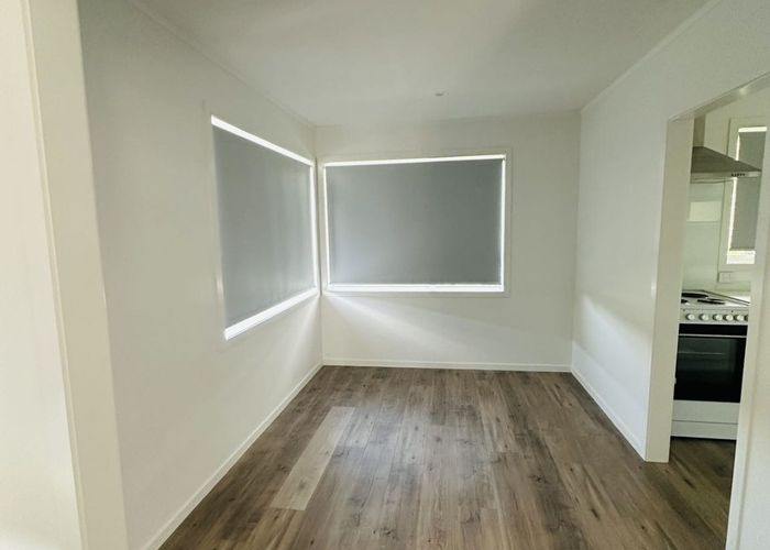  at 699 East Coast road, Browns Bay, North Shore City, Auckland