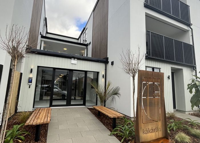  at 12/200 Knights Road, Waterloo, Lower Hutt, Wellington