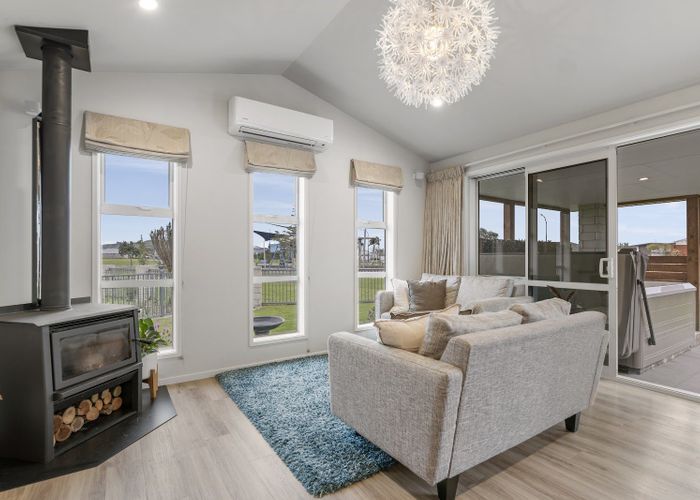  at 133 The Boulevard, Papamoa Beach, Papamoa