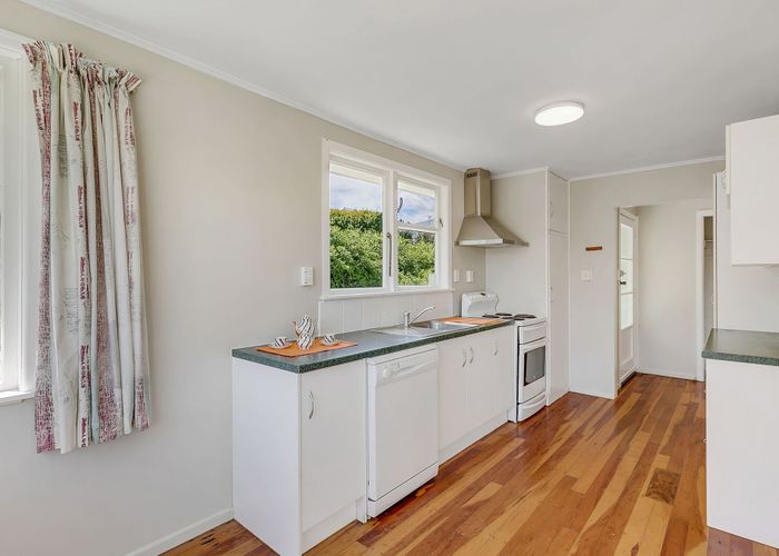  at 16 Komata Grove, Waitangirua, Porirua