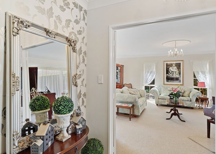  at 33 Harrowfield Drive, Harrowfield, Hamilton