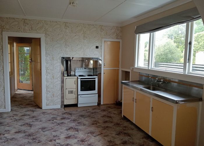  at 13 Sneyd Street, Tuatapere, Southland, Southland