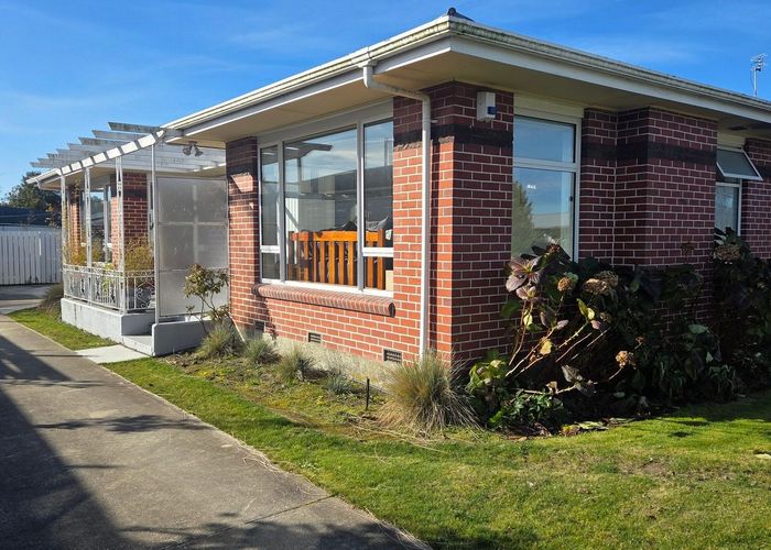  at 33 Toorak Avenue, Avonhead, Christchurch City, Canterbury