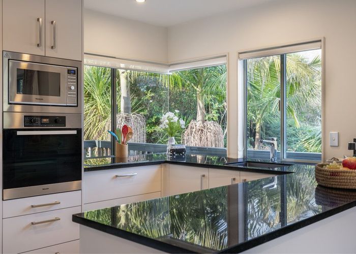  at 23D Lake Road, Northcote, Auckland