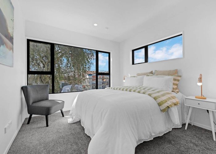  at 4/34 Tennessee Avenue, Mangere East, Manukau City, Auckland