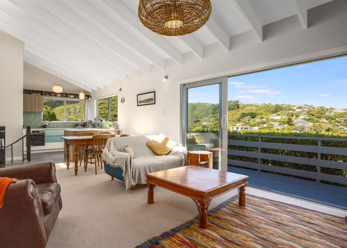  at 22 Gordon Road, Plimmerton, Porirua