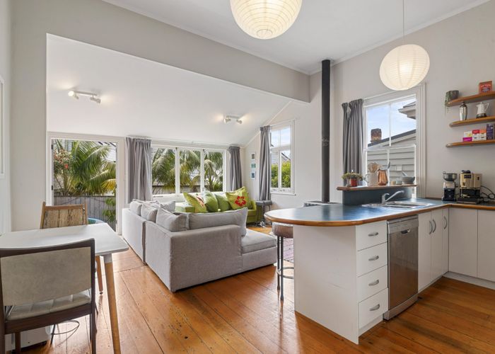  at 16 Russell Street, Freemans Bay, Auckland City, Auckland