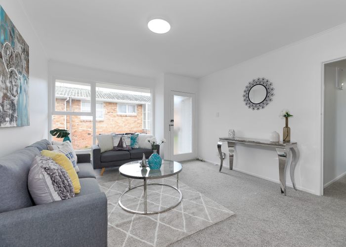  at 2/295A Blockhouse Bay Road, Avondale, Auckland City, Auckland