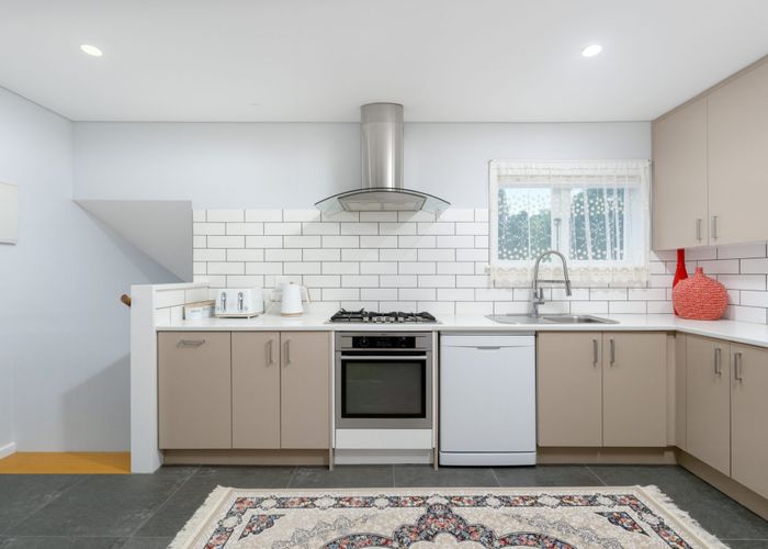  at 52 Woodside Road, Massey, Waitakere City, Auckland