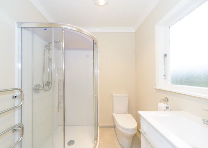  at 2 Beresford Street, Takaro, Palmerston North, Manawatu / Whanganui