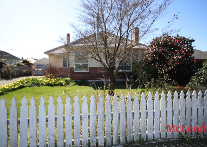  at 137 Walnut Avenue, Allenton, Ashburton