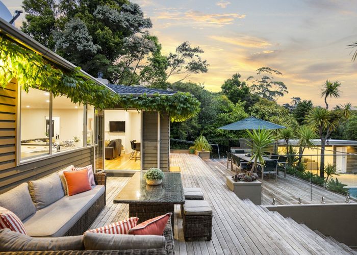  at 14 Aberdeen Road, Campbells Bay, North Shore City, Auckland